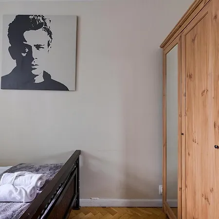 Ac Bath Smart Tv Center Varşova