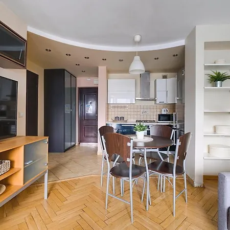 Ac Bath Smart Tv Center