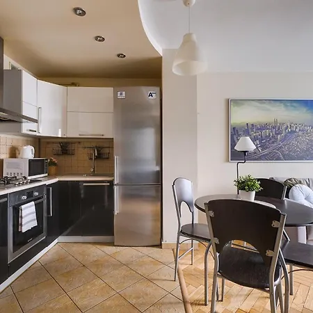 Ac Bath Smart Tv Center Apartment