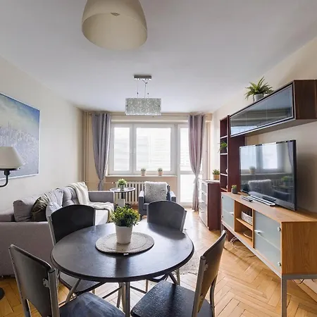 Ac Bath Smart Tv Center Apartment *